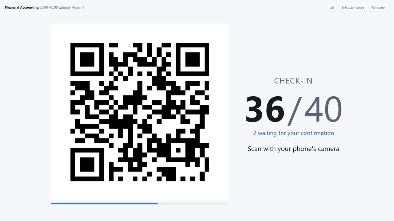 The organiser's screen: a rotating QR code and the live count of participants checked in